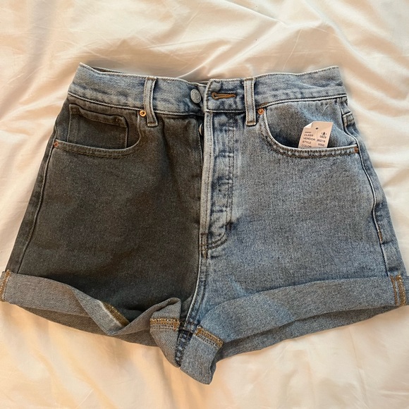 Pacsun high rise rolled shorts size 26 - Picture 1 of 4